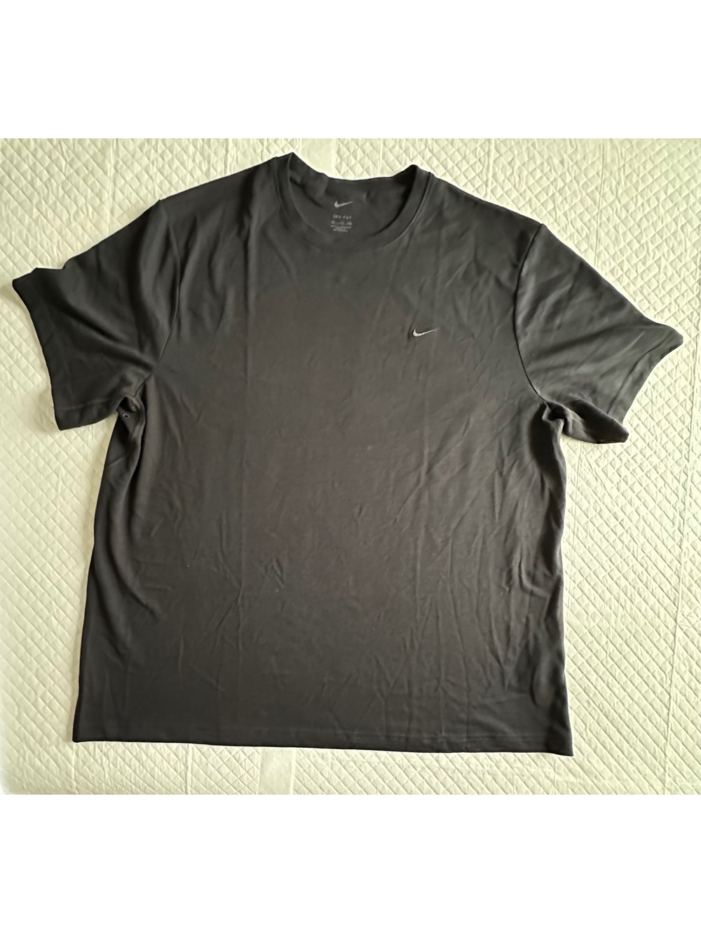 Nike Black Short Sleeve Athletic T-Shirt with Swoosh Logo
